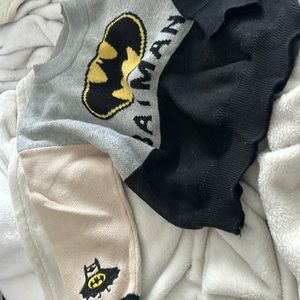 YLBABYTZ Batman Sweater Size 110